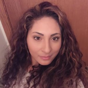 Meet your Posher, Karla